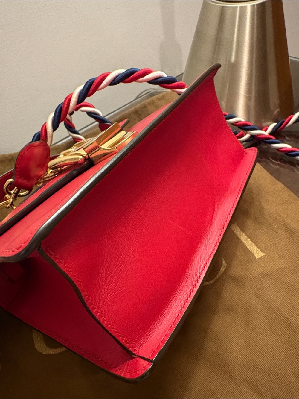 GUCCI Sylvie Mini - Picture 6 of 13